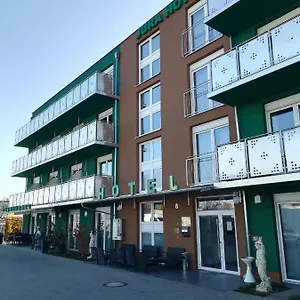 Jura Szálloda Nürnberg