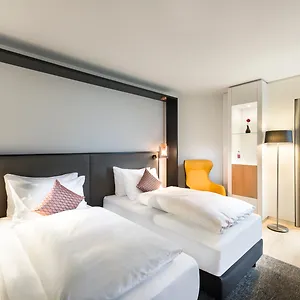 **** Hotel Crowne Plaza Duesseldorf - By Ihg Duitsland