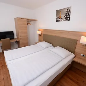 Hotel Linde ***
